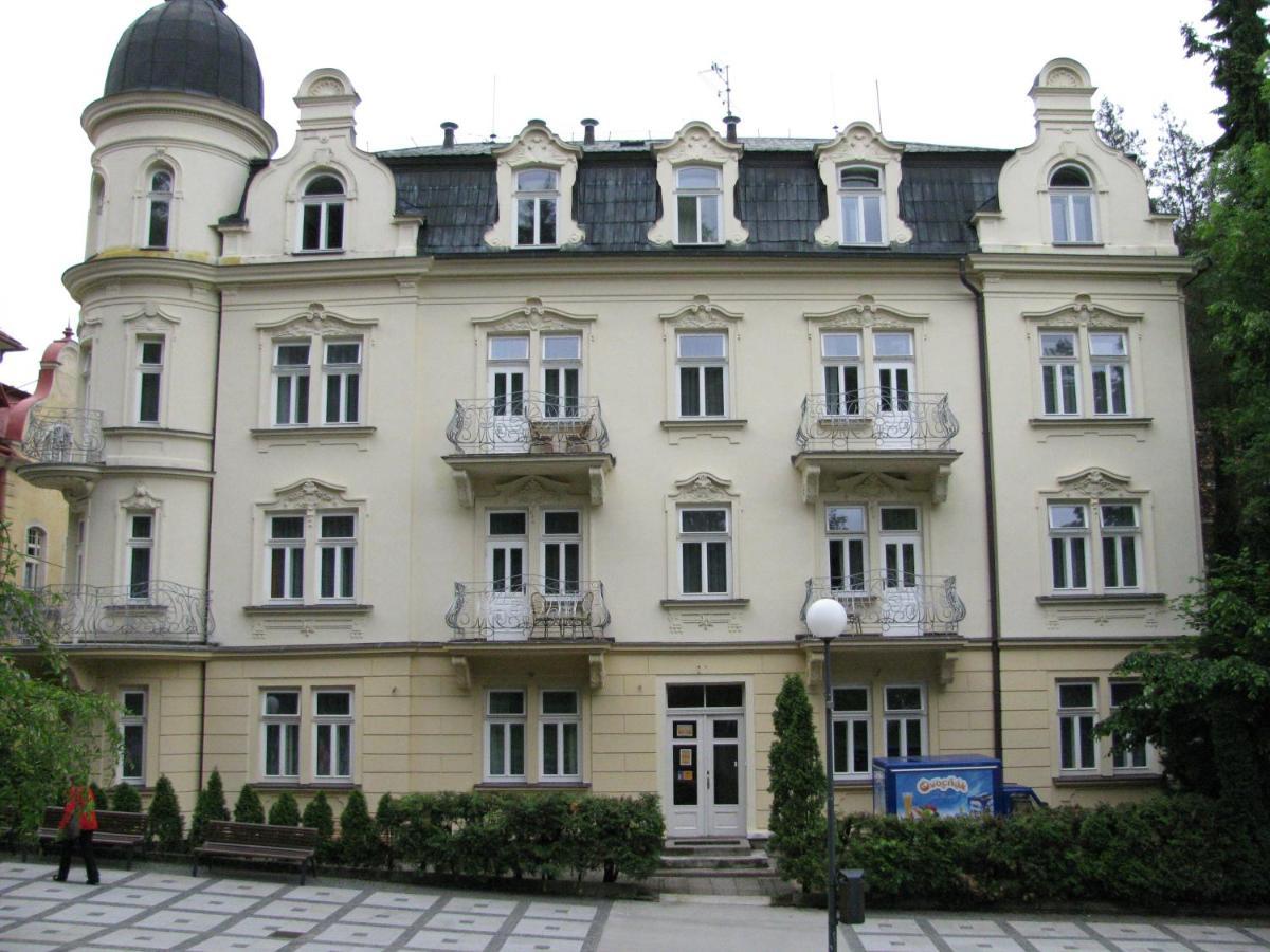 Villa Dagmar Luhacovice Luaran gambar
