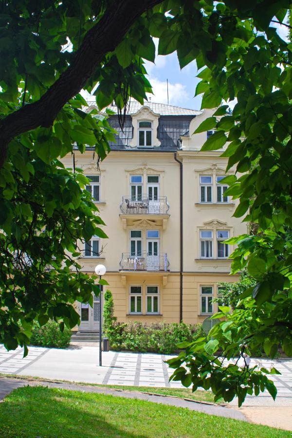 Villa Dagmar Luhacovice Luaran gambar