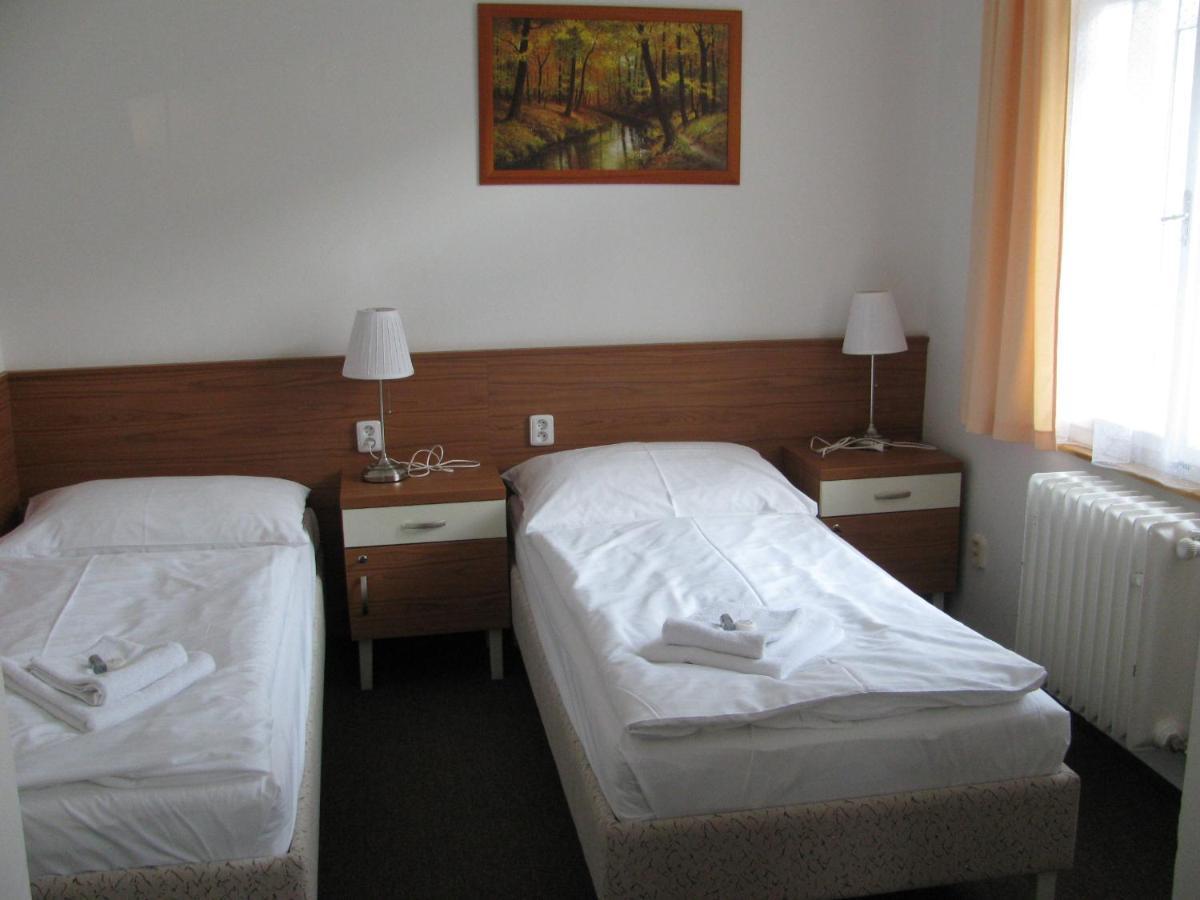 Villa Dagmar Luhacovice Luaran gambar