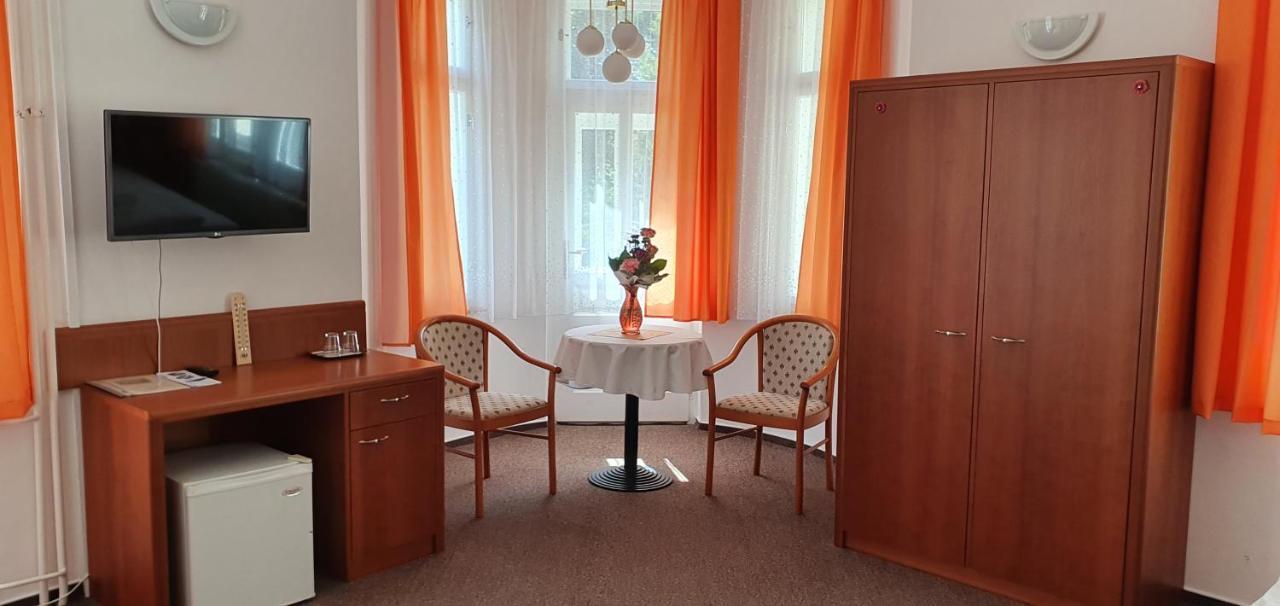 Villa Dagmar Luhacovice Luaran gambar