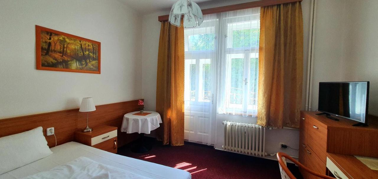 Villa Dagmar Luhacovice Luaran gambar